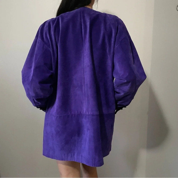 💜 Vintage Woman’s Danier Suede Purple Coat - Size Medium 💜 - Picture 5 of 12